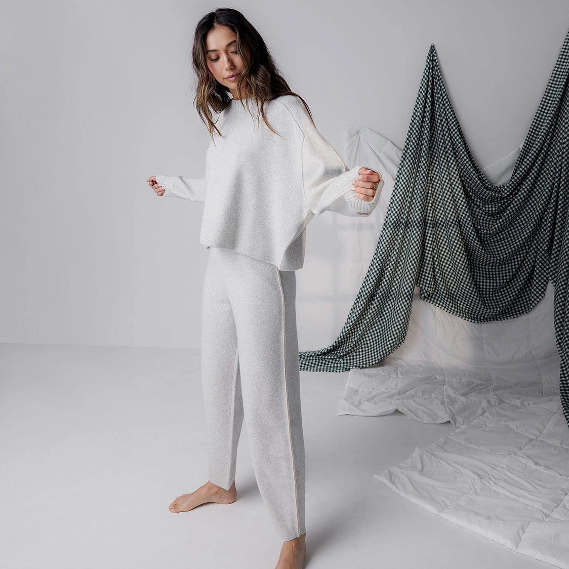 Grey Cashmere Pullover Sweater